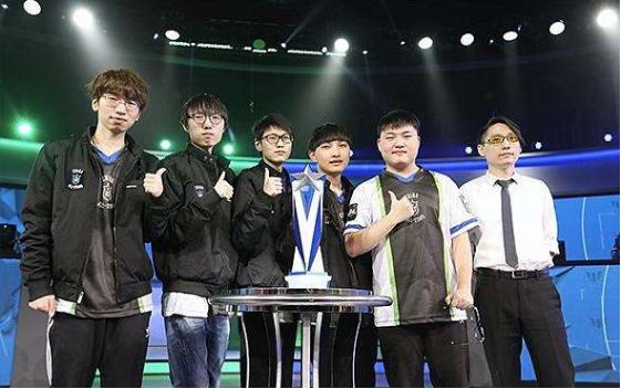 稳居前列 稳居前列